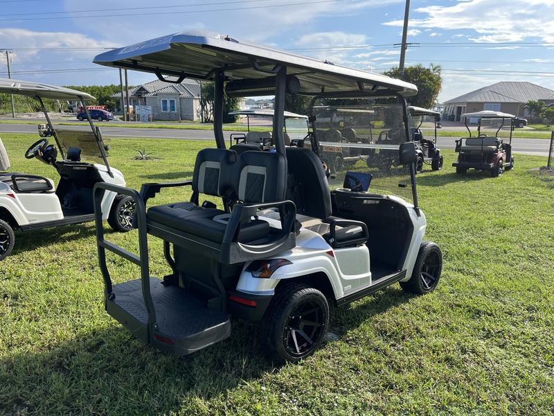 Star EV Sirius 2+2 - Image 9